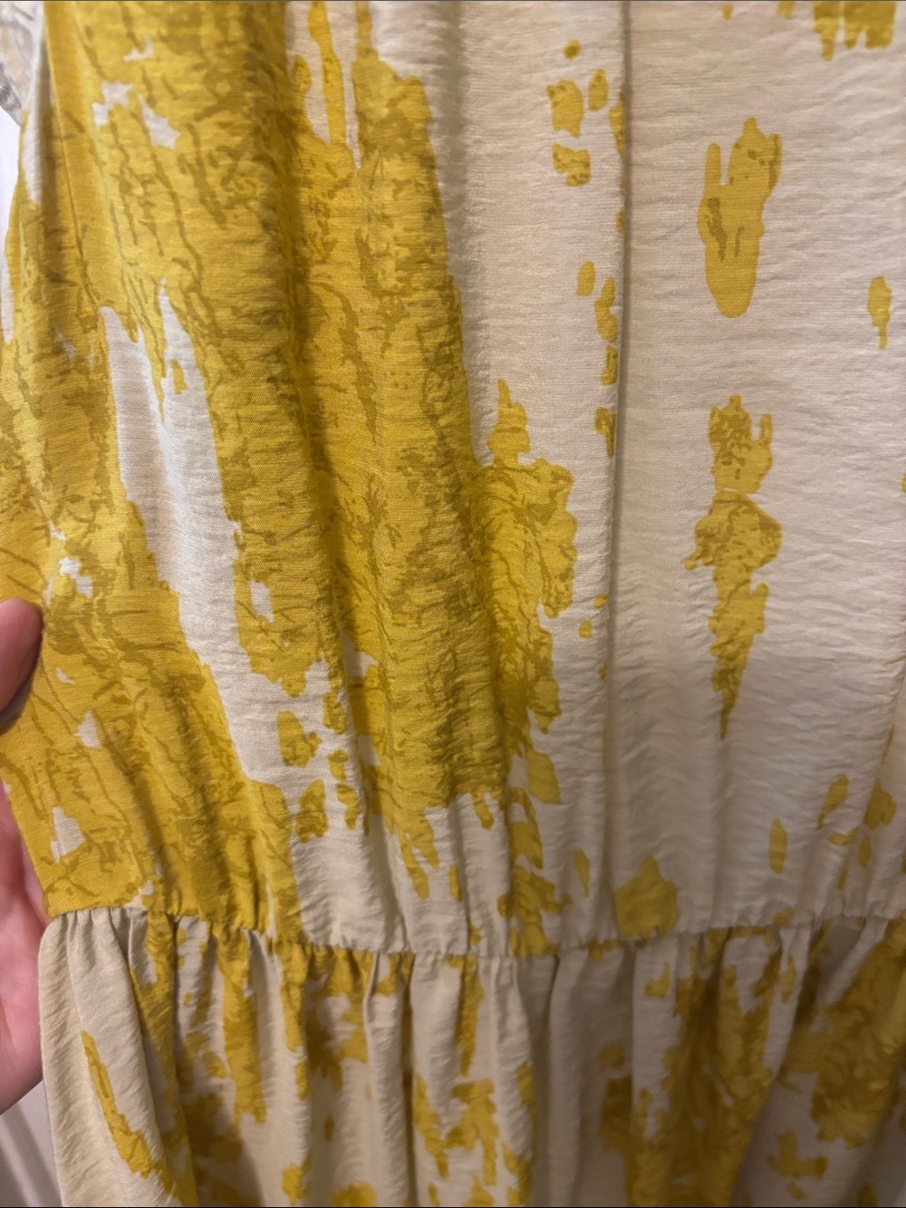 Zoey & Leelo Cream and Yellow Painterly Midi Dress - Picture 4 of 5